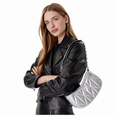 Guess Rankinė Aldina HWGY96 63170 – sidabrinė