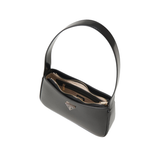 Guess Arnela – juoda rankinė